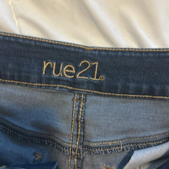 Jean shorts - Picture 3 of 3